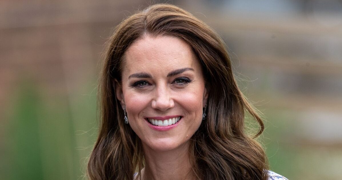 Kate Middleton : soldées à moins de 60 euros, ses baskets préférées sont tout simplement...