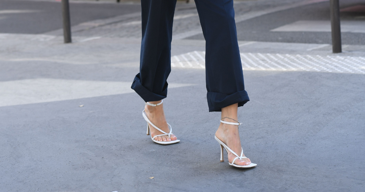 Les Tropéziennes : cette nouvelle paire de chaussures d???été va mettre le monde à ses pieds