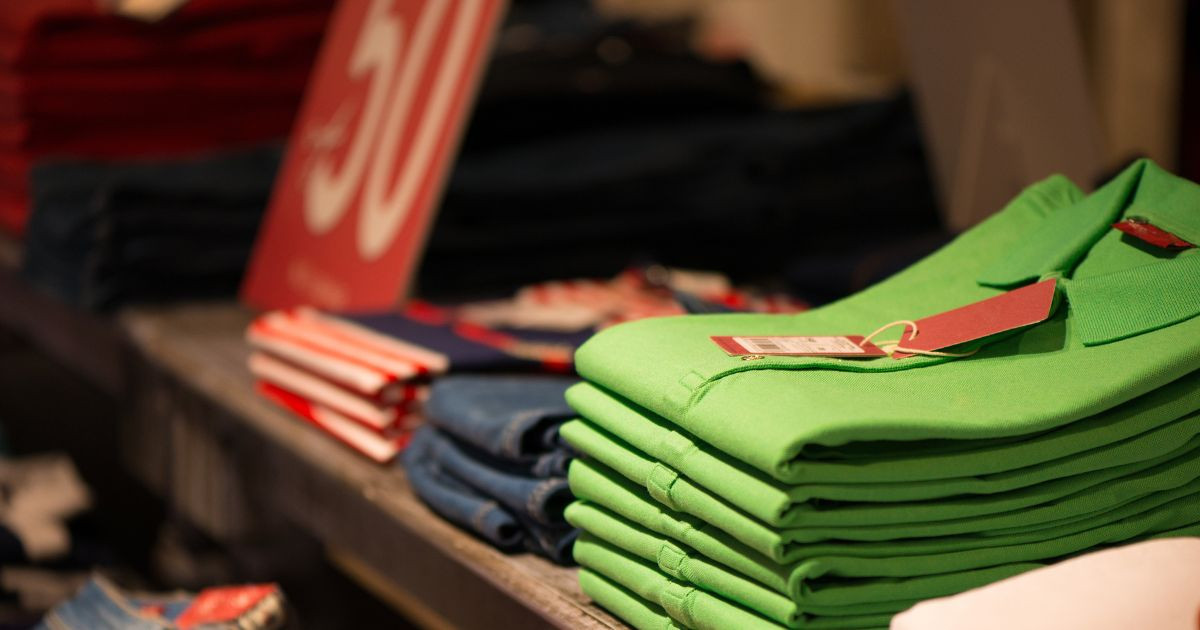 Cette marque de vêtements adorée des Françaises en grandes difficultés : des fermetures de...