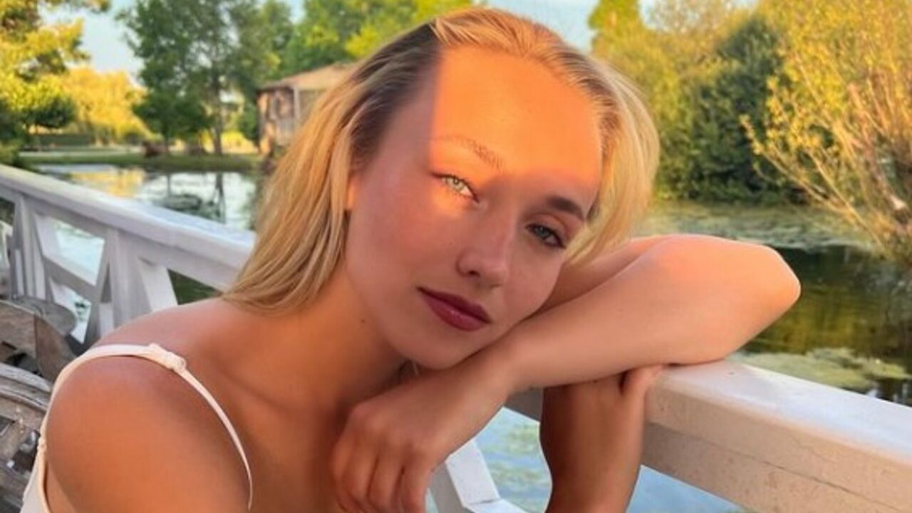 Chloé Jouannet : en vacances avec sa mère Alexandra Lamy, la jeune femme succombe à...