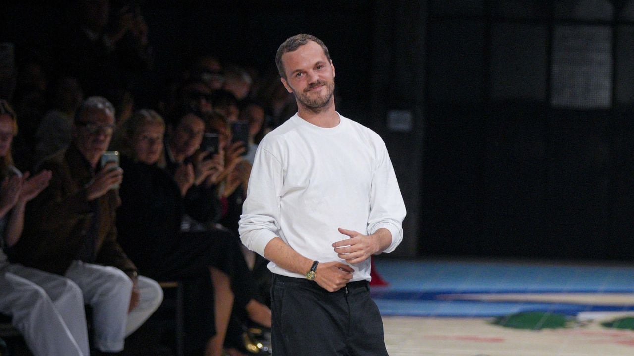 Matthieu Blazy : cette tendance mode devenue virale que le nouveau directeur artistique de Chanel a...