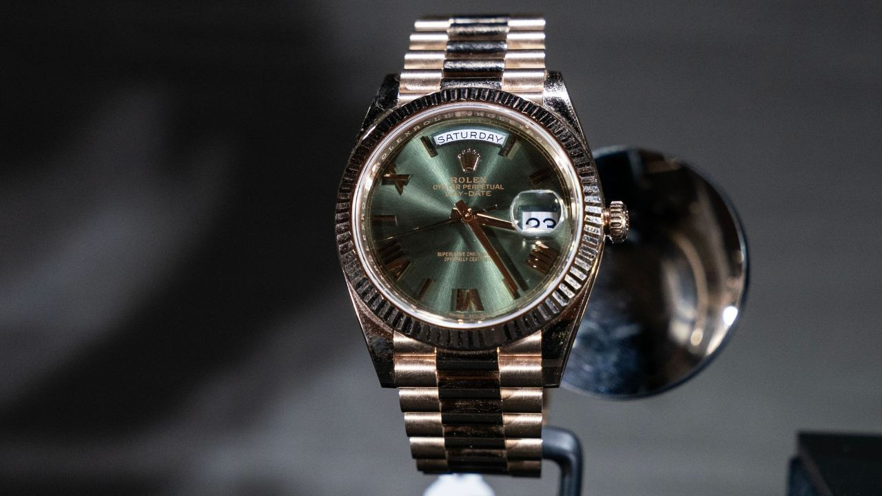 Encore plus chères, les montres Rolex voient leur prix flamber en 2025