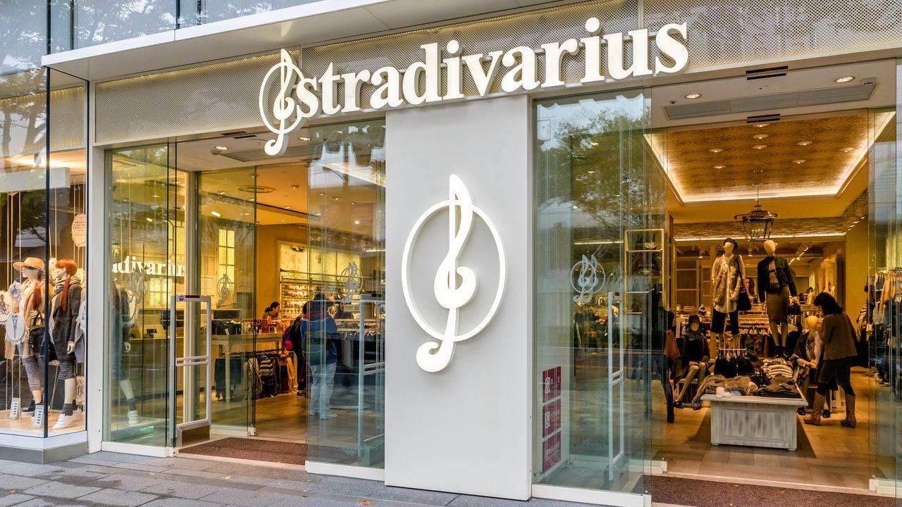 Ce jean large Stradivarius vendu par ASOS, récolte l&#039;excellente note de 4/5 étoiles en France