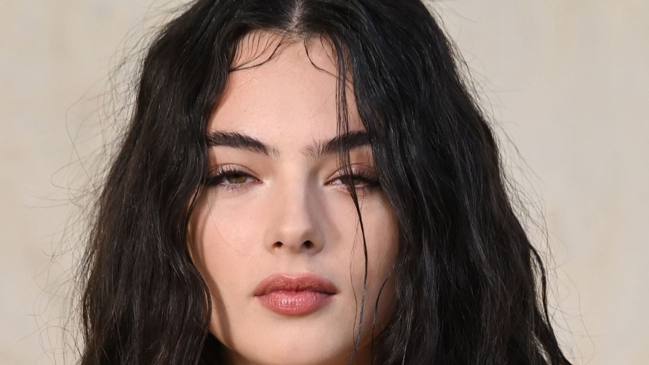 Deva Cassel : méconnaissable, la fille de Monica Bellucci dévoile une photo en tenue...