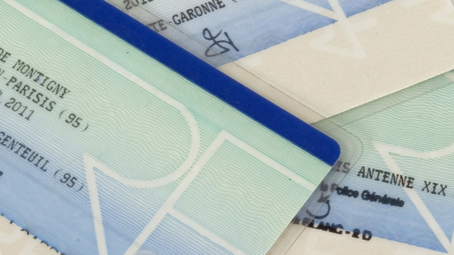 Vous avez l’ancienne carte d’identité ? Vous pourrez la changer facilement en 2025