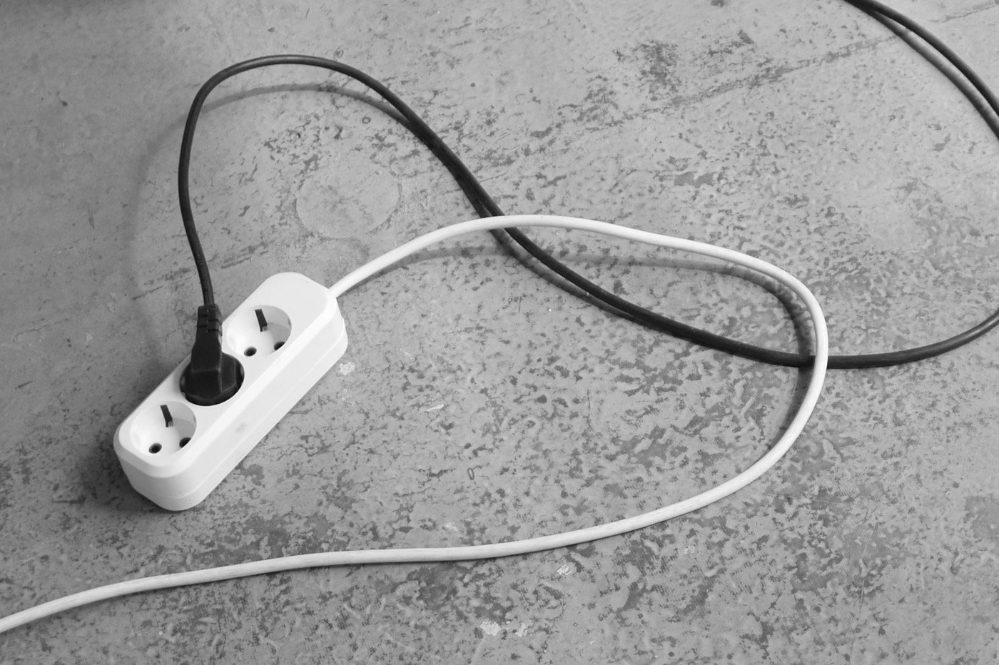 Les électriciens sont formels : il ne faut jamais mettre de multiprise à cet endroit dans une...