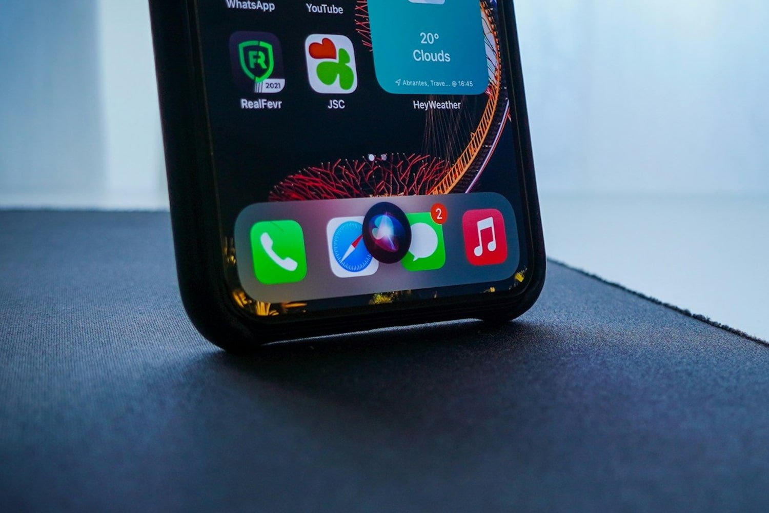Mauvaise nouvelle pour l’iPhone : Apple repousse cette nouveauté très attendue à 2026