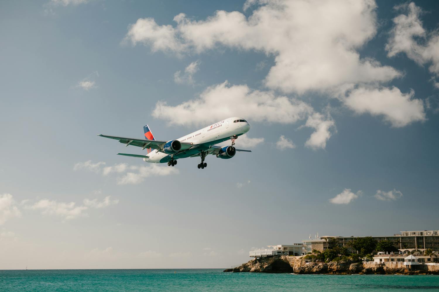 76 mètres de long, 68 mètres d’envergure : cet avion gigantesque est le nouveau roi du ciel