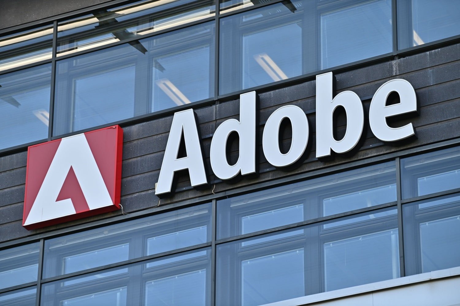 Comment utiliser gratuitement l’IA génératrice de vidéos d’Adobe ?