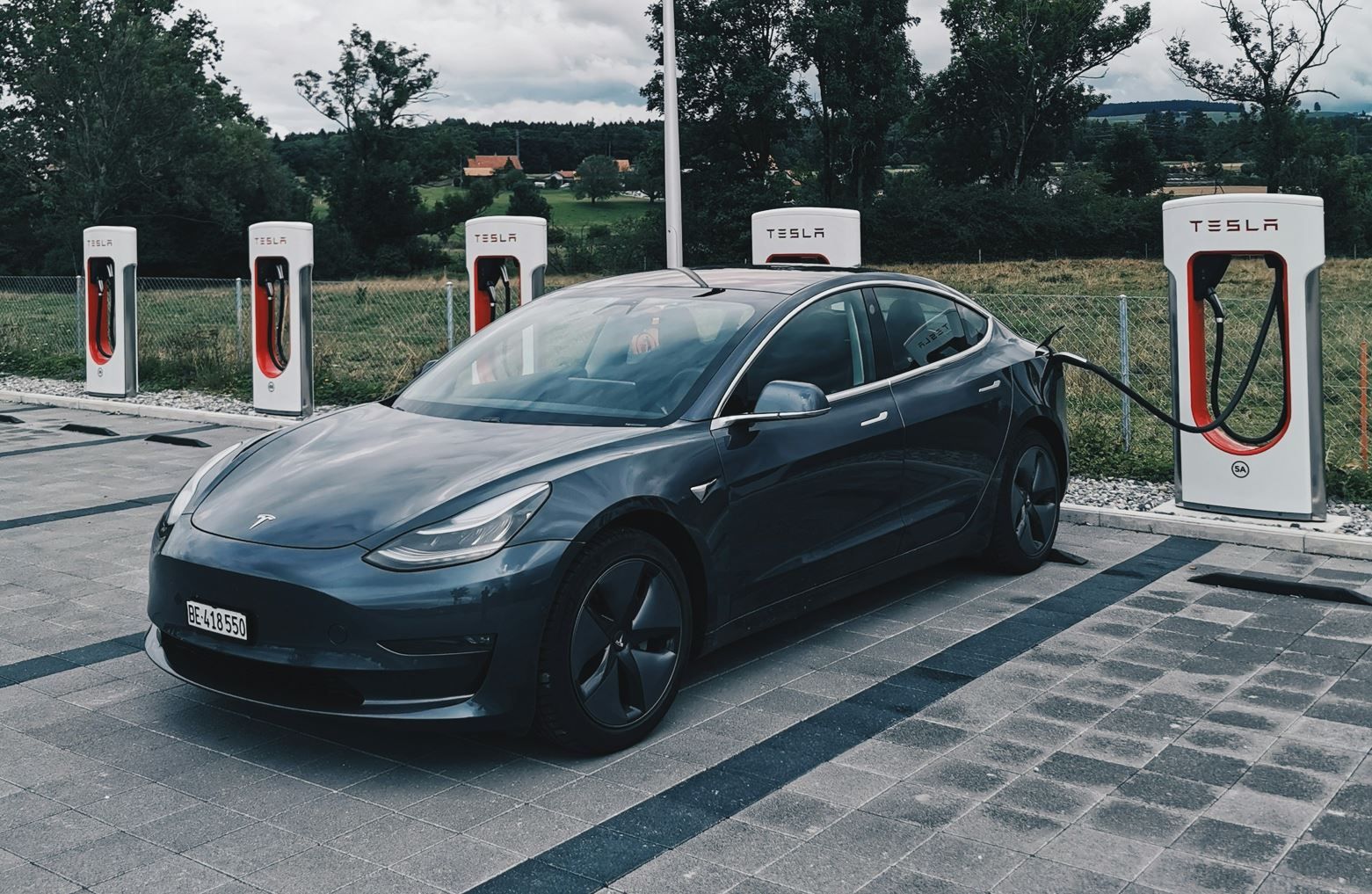 Ce “défaut” de votre Tesla serait du à une idée d’Elon Musk lui-même