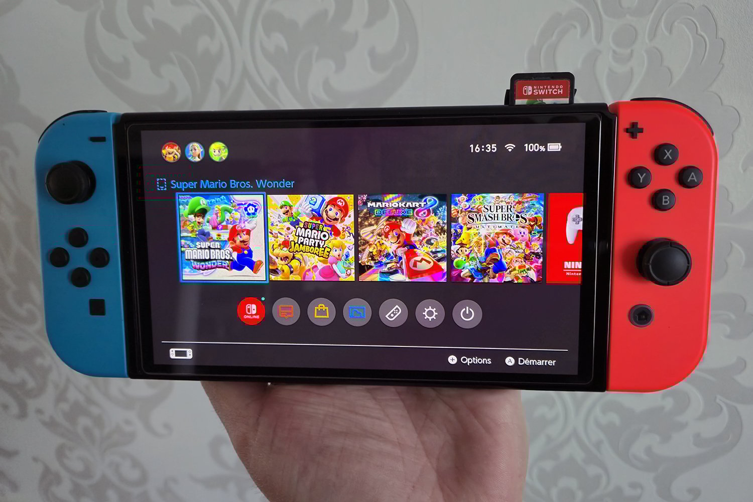 Nintendo invente le concept révolutionnaire de cartouche de jeu virtuelle