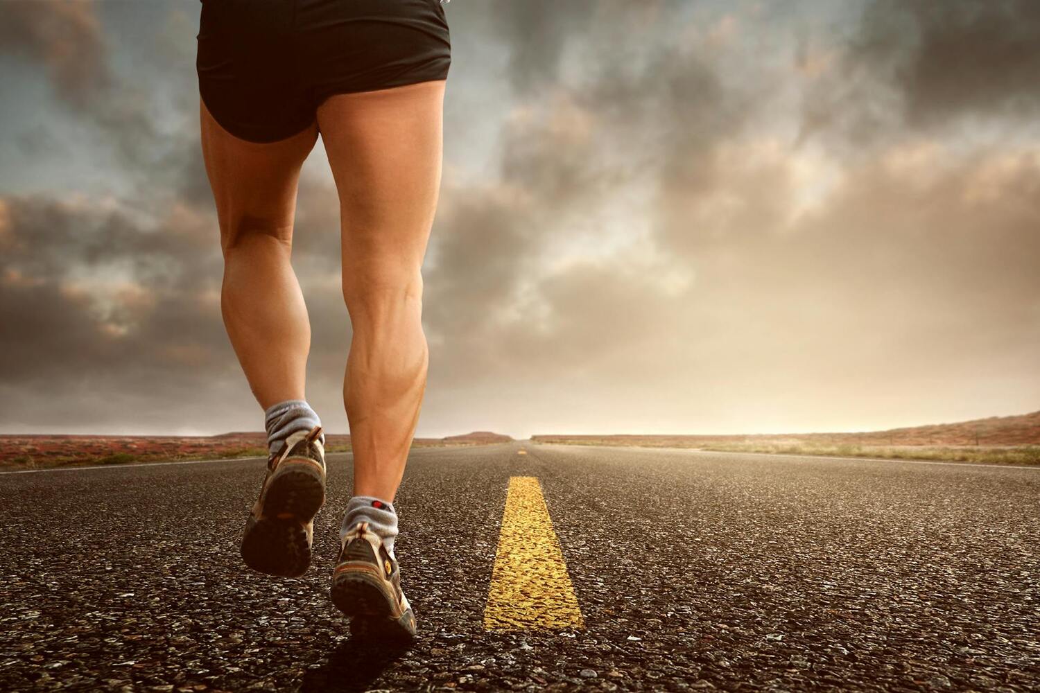 Course historique : des robots humanoïdes vont affronter 12 000 coureurs humains !