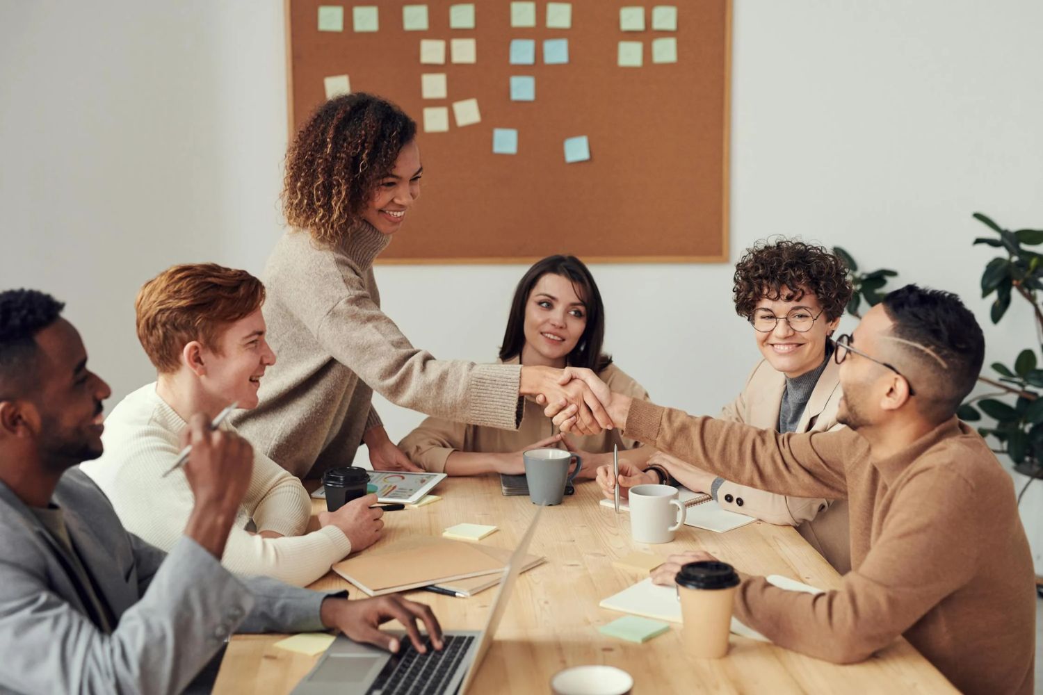 Faites décoller l’activité de votre PME grâce à Salesforce Starter