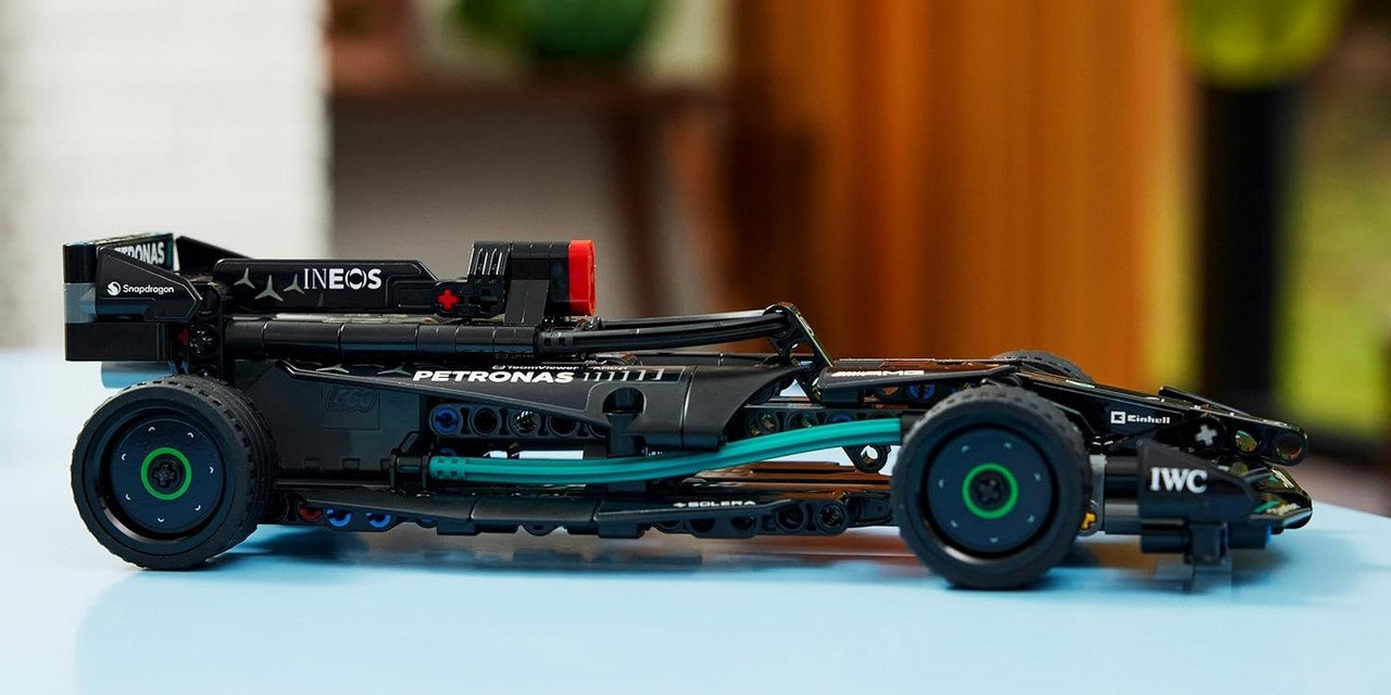 LEGO Technic Mercedes-AMG F1 : la célèbre voiture à 24,99 euros va séduire les passionnés de...