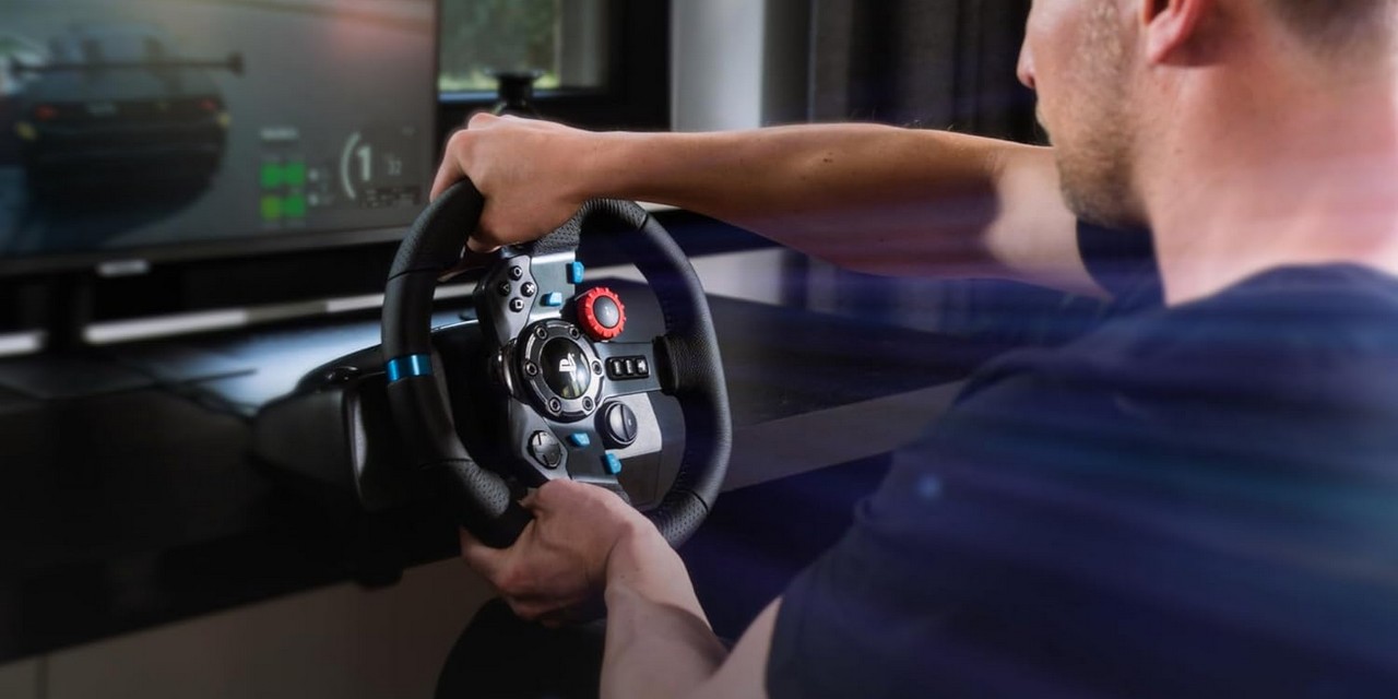 Améliorez votre confort de jeu grâce à cette offre Amazon sur le volant de course Logitech