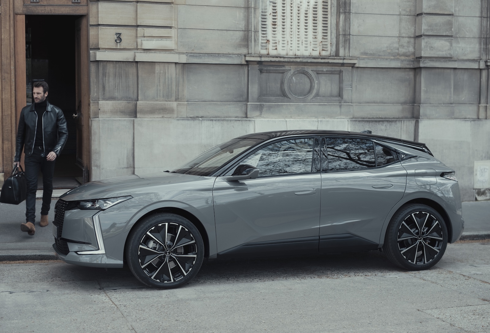 Pas encore présentée, la DS 4 électrique est déjà éligible au bonus écologique, cocasse non ?