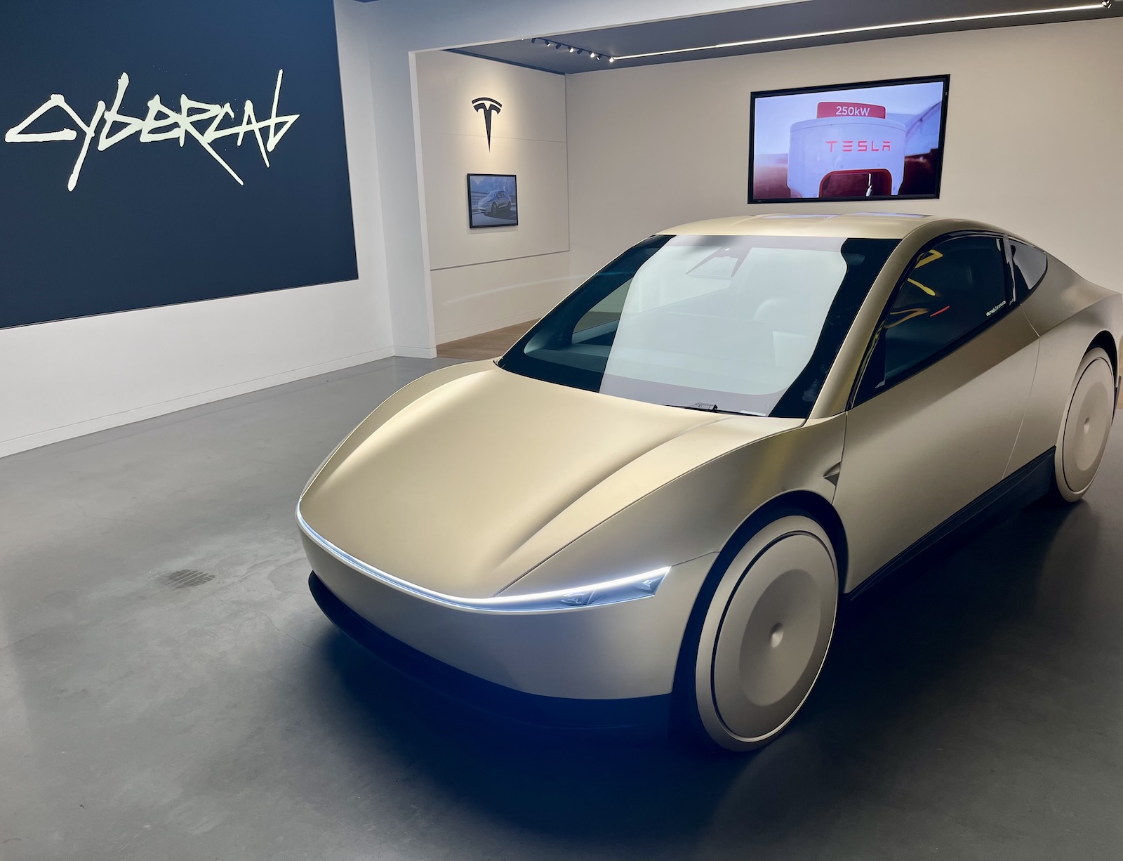 Tesla Cybercab : ce que nous avons appris sur le taxi autonome