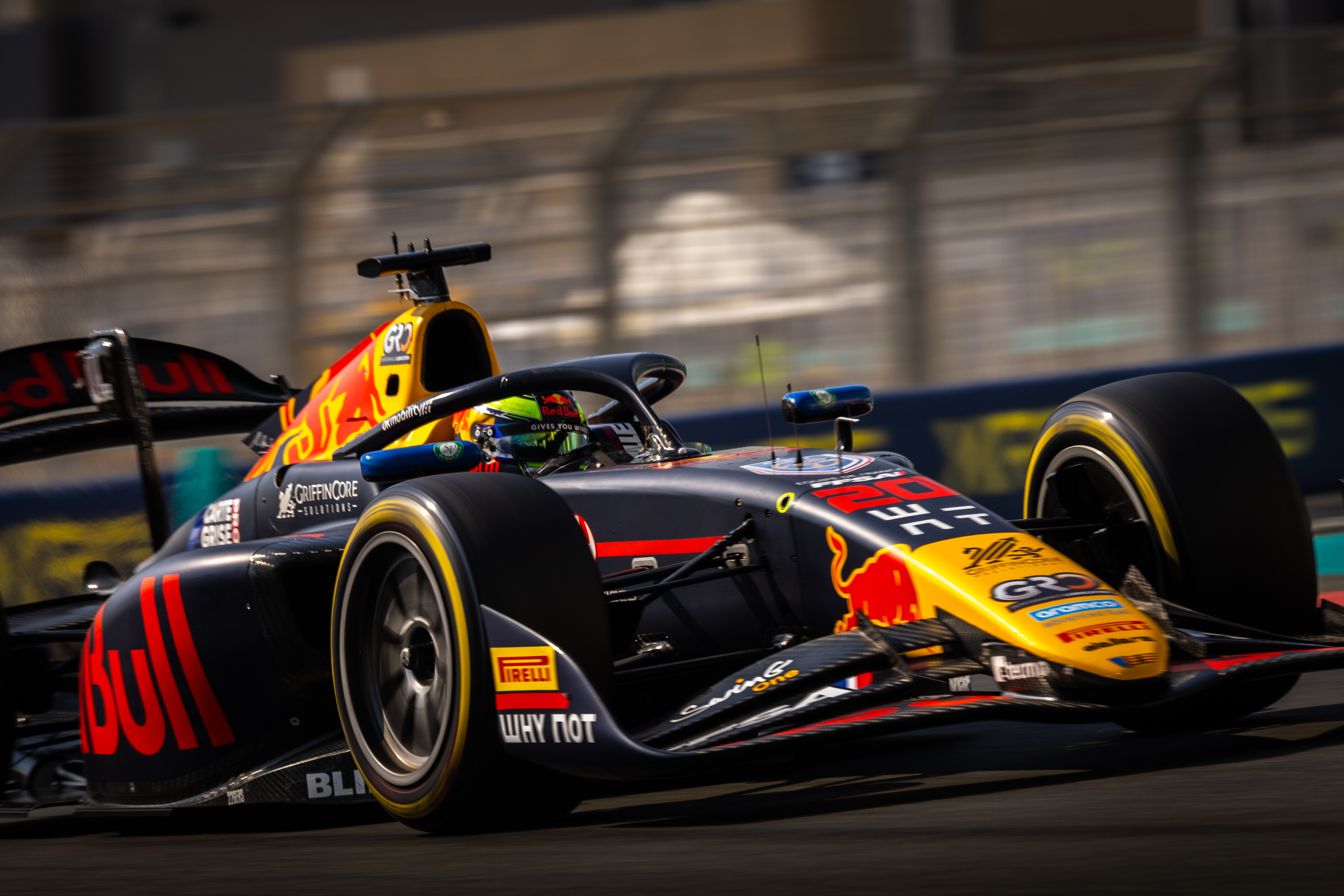 GP d'Abu Dhabi de F2 - le classement de la course sprint, Hadjar perd du terrain