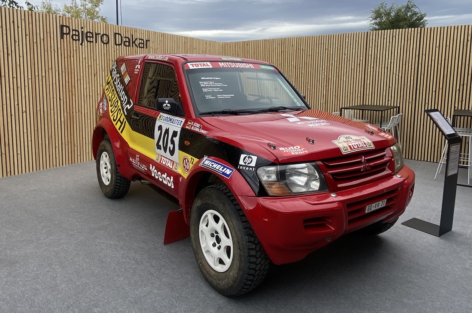 Rétromobile 2025 : le programme de Mitsubishi, le Dakar à l'honneur