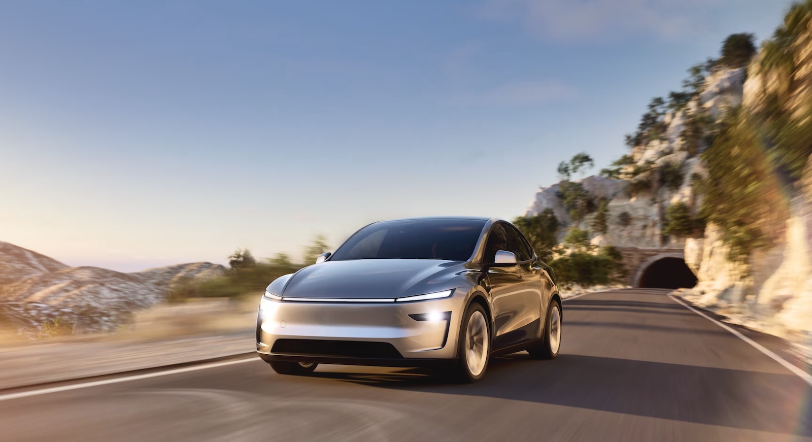 Nouveau Tesla Model Y restylé (2025)  : enfin là, mais pas encore pour nous…