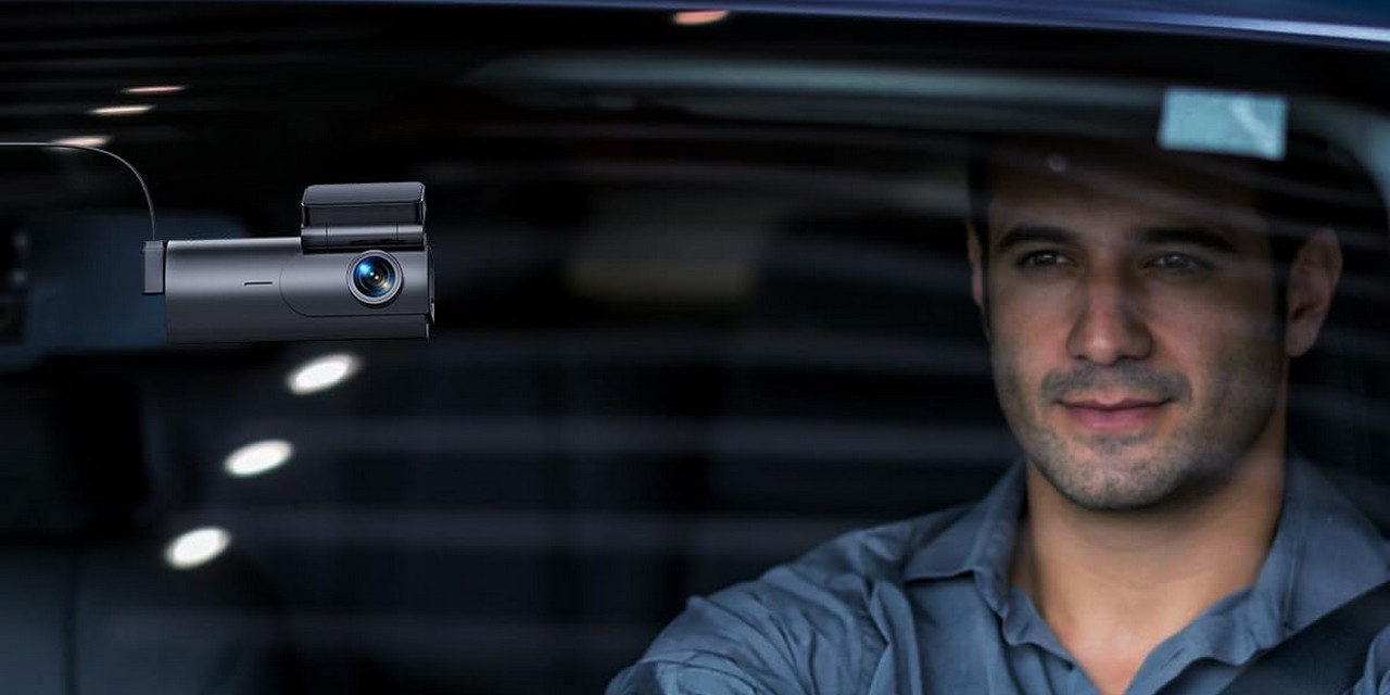 Très appréciée, cette dashcam avant et arrière classée meilleure vente Amazon est en promotion