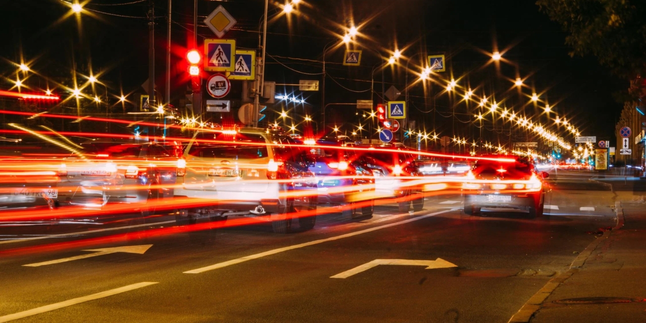 Conduite de nuit : cet accessoire à moins de 10 euros rendra vos trajets plus confortables