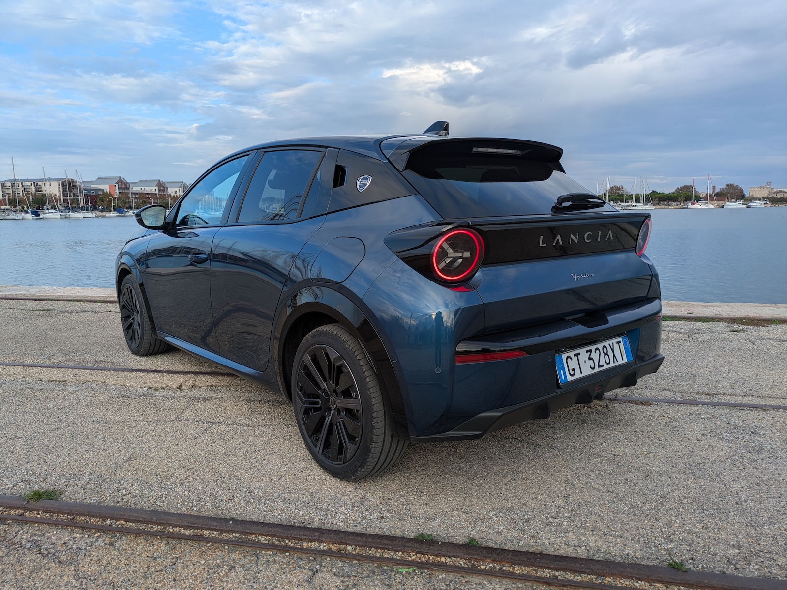 Lancia Ypsilon, Opel Corsa, Peugeot e-208, etc., toutes les électriques de Stellantis améliorent...