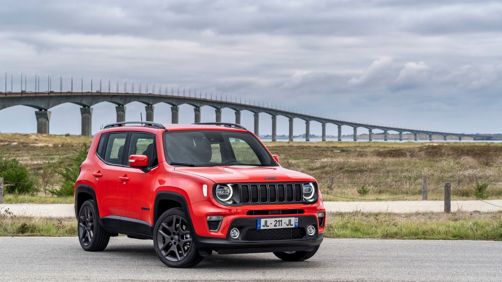 Jeep Renegade : pas de remplaÃ§ant pour le SUV urbain ?