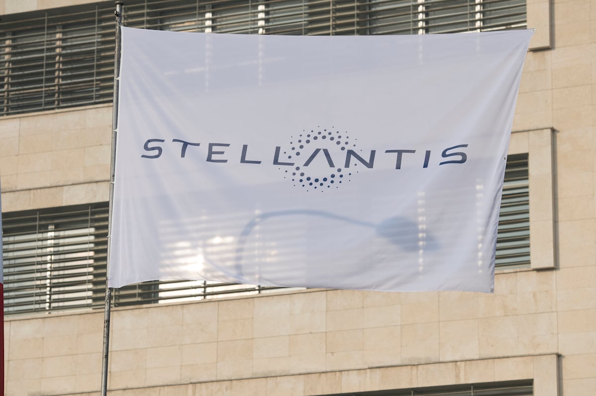 De l’ingénierie à l’assistant de bord : Stellantis carbure à la GenAI