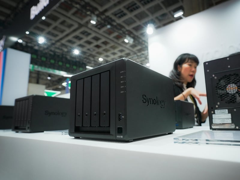 [Computex 2025] DS925+ : Disques, réseau, cache, comment Synology fait monter en gamme toute la...