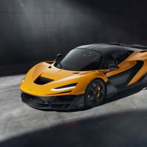 L'héritage et l'ADN de McLaren en matière de fibre de carbone : de la révolutionnaire MP4/1 de...