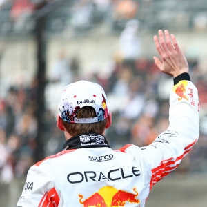Verstappen bat le record du tour et s'empare de la pole position au Grand Prix du Japon