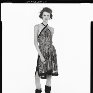 WOMAN STUDIO COLLECTION / ON THE ROAD 