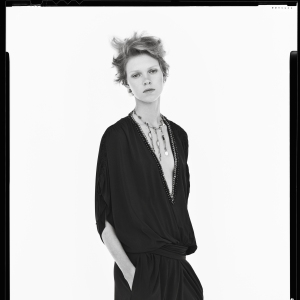 WOMAN STUDIO COLLECTION / ON THE ROAD 