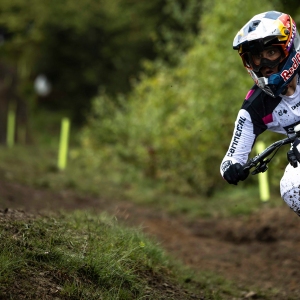 Bruni et Seagrave font un doublé en descente à Bielsko-Biała