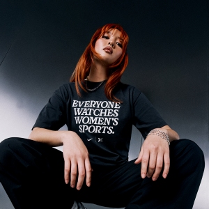 NIKE et TOGETHXR poursuivent leur partenariat avec la collection Everyone Watches Women's Sports