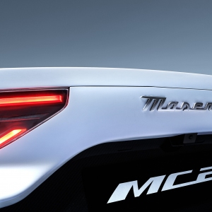Maserati MC20