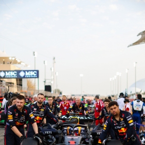 Verstappen se bat pour décrocher la sixième place au Grand Prix de Bahreïn