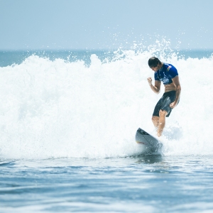 Jordy Smith revient à son meilleur niveau avec une victoire au Surf City El Salvador Pro