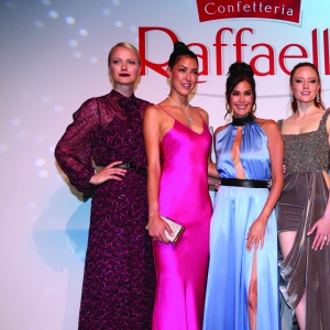 Franziska Knuppe, Rebecca Mir, Teri Hatcher, Barbara Meier and Vanessa Fuchs