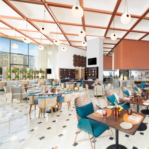 Novotel New Delhi City Centre : L’Harmonie du Confort Moderne au Cœur de New Delhi