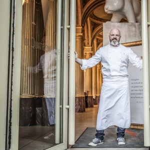 La Brasserie du Quatrième Mur : L'Excellence Culinaire