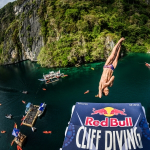 Hunt et Iffland commencent la saison de plongeon de falaise Red Bull avec des victoires aux Philippines