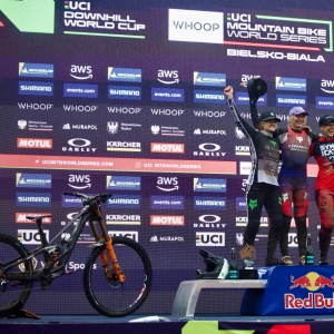 Bruni et Seagrave font un doublé en descente à Bielsko-Biała