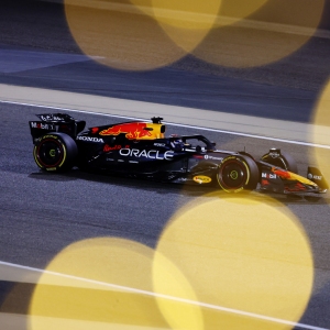Verstappen se bat pour décrocher la sixième place au Grand Prix de Bahreïn