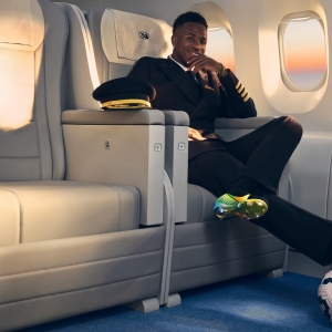 La premiÃ¨re chaussure Nike Player Edition de Vini Jr. mise sur l'audace