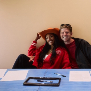 Tara Davis-Woodhall et Hunter Woodhall rejoignent la prestigieuse équipe d'athlétisme de Nike