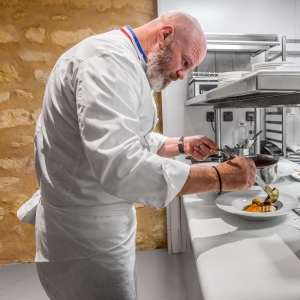 La Brasserie du Quatrième Mur : L'Excellence Culinaire