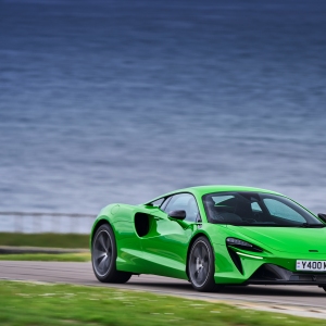 McLaren Artura