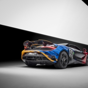 McLaren 750S